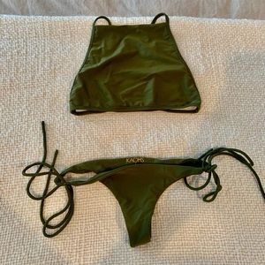 Kaohs bikini